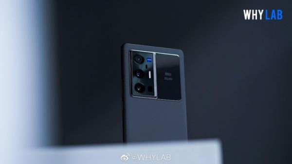 Царь-камера: Vivo X70 Pro+ во всей красе на живых фото