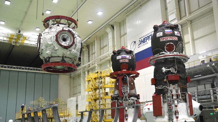 «Роскосмос» объявил тендер на исследовательскую работу по полётам на Луну