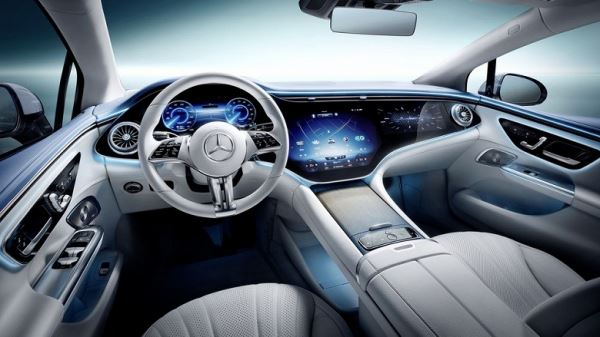 Так выглядит электрический Mercedes-Benz Е-Класс. Daimler представила Mercedes-Benz EQE с запасом хода 660 км и электродвигателем мощностью 288 л.с.