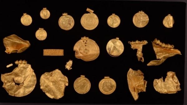 В Дании нашли уникальный золотой клад